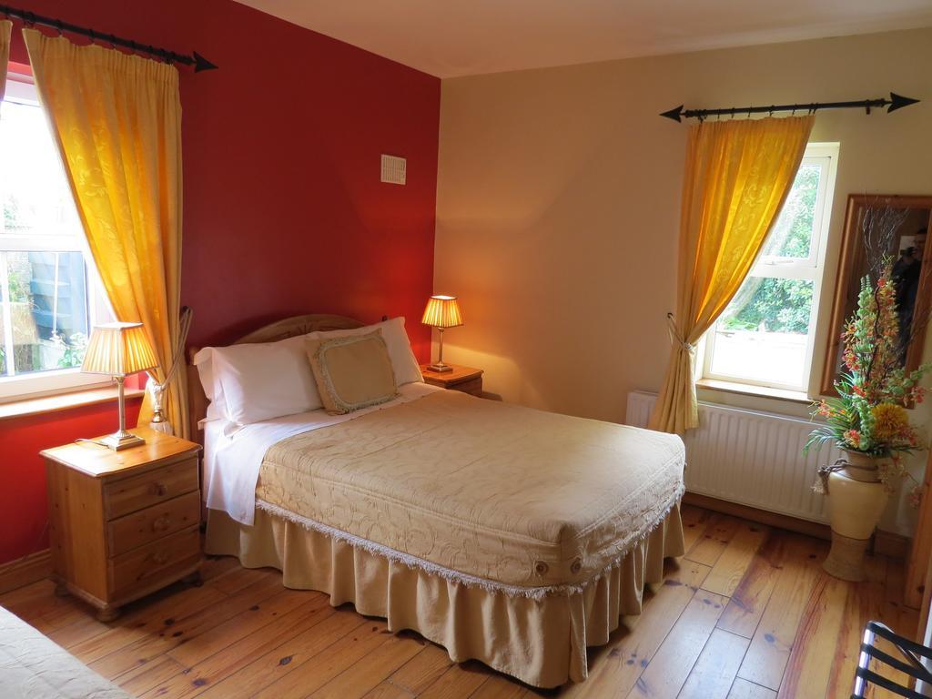 Grey Gables B&B Ennis Eksteriør billede