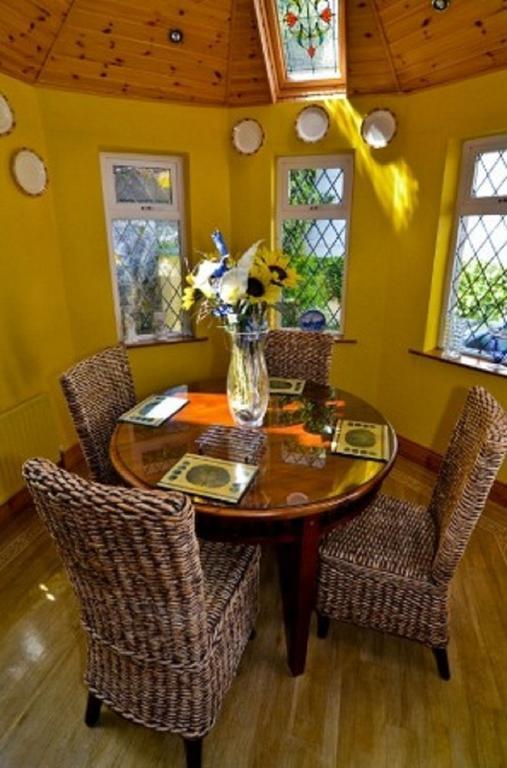 Grey Gables B&B Ennis Eksteriør billede